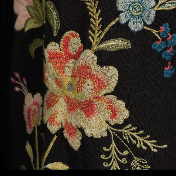 JOHNNY WAS NWT JULIANNA SWEATSHIRT SZ M - Picture 10 of 11